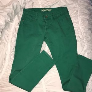 Old Navy green pants size 6